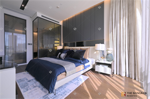 เดอะแบงค็อคทองหล่อ