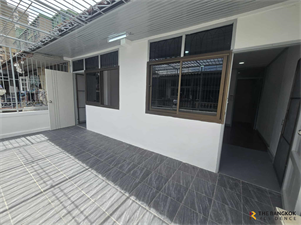 Townhome Area Huai Khwang