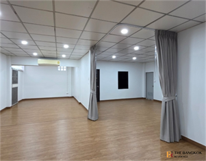 House Area Lat Phrao