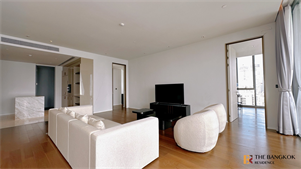 คราม สุขุมวิท 26