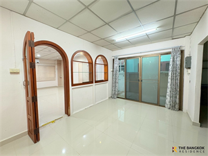 Townhouse Area Ladprao