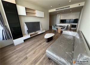 โนเบิล ฟอร์ม ทองหล่อ