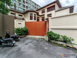 House Area Paholyothin 32