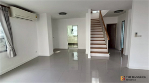 เอโทล มัลดีฟส์ ปาล์ม