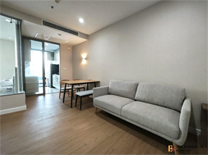 The Room BTS Wongwianyai