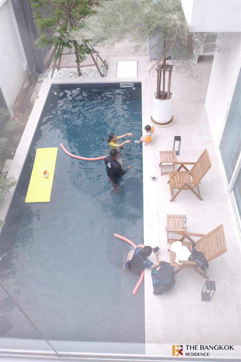 House Area Lat Phrao