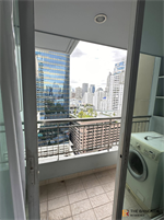 เซอร์เคิล คอนโดมิเนียม