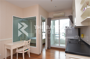 Ivy Sathorn 10