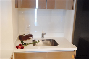 สิริ แอท สุขุมวิท