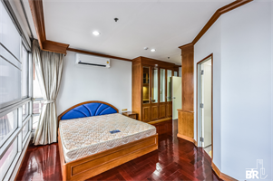 Pathumwan Resort