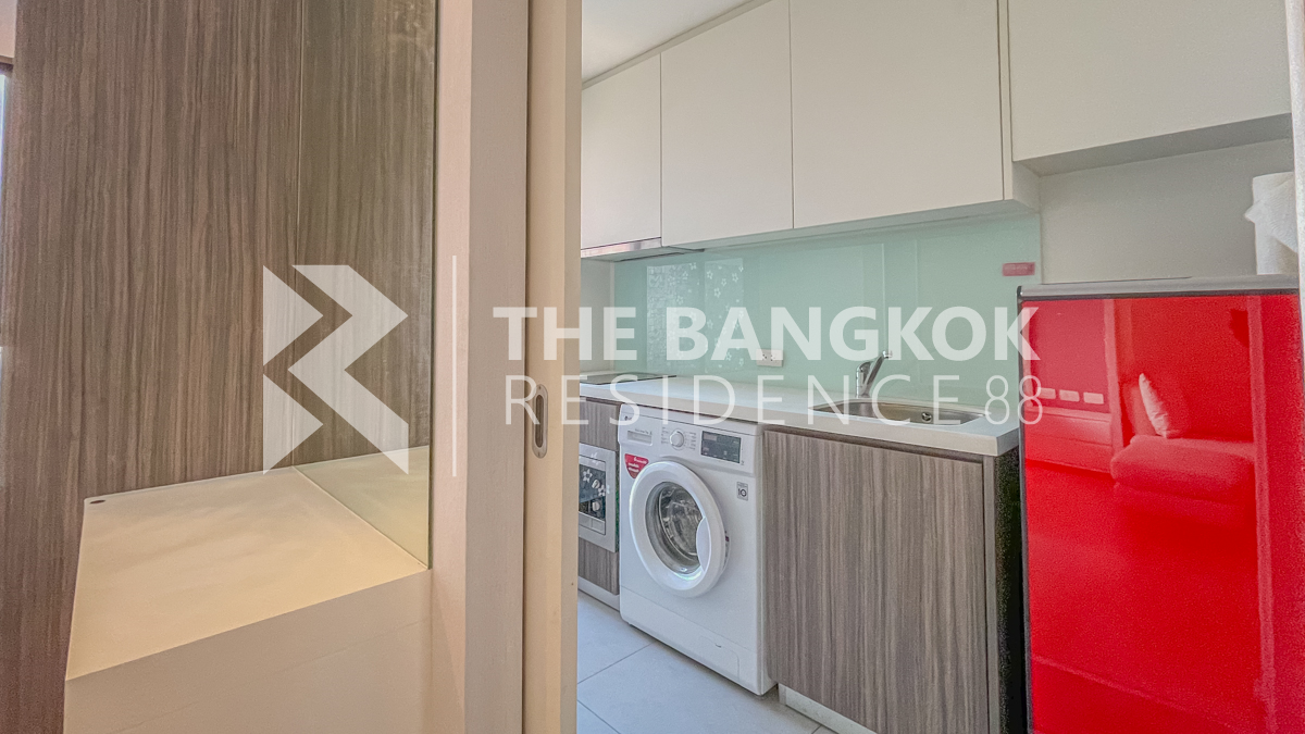 Urbano Absolute Sathon-Taksin