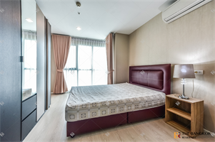 RHYTHM Sathorn-Narathiwas