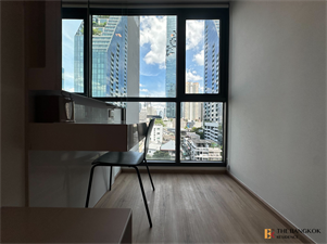 The Address Sathorn 12