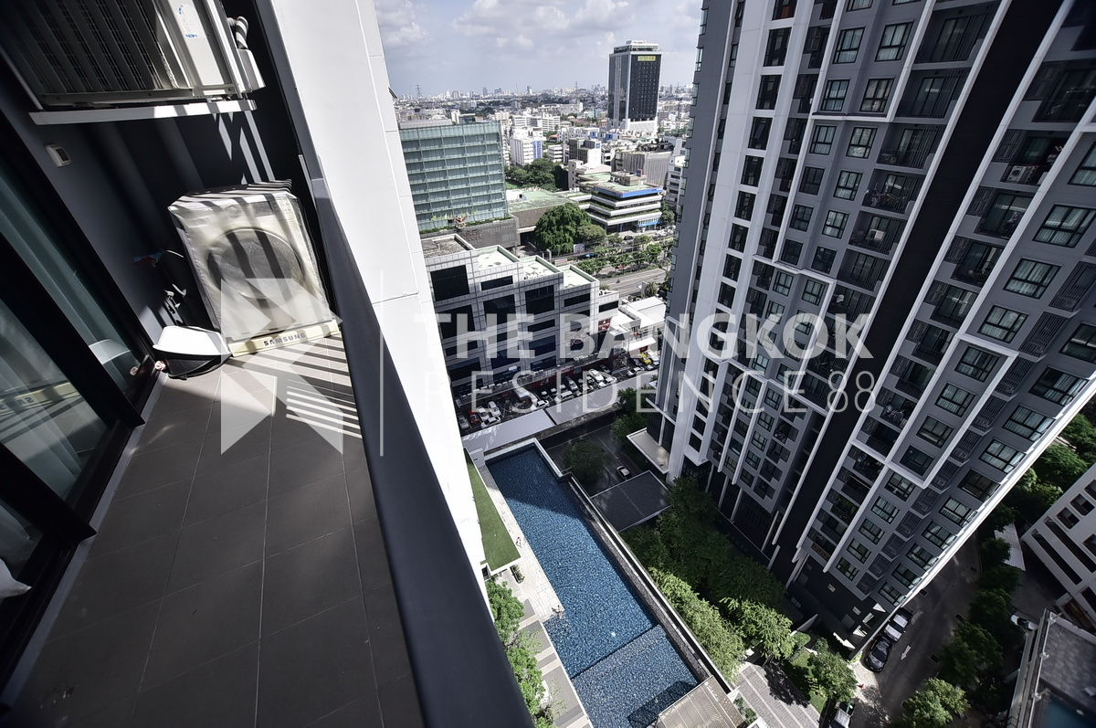 Quinn Condo Ratchada