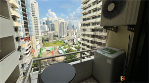 สราญใจ แมนชั่น