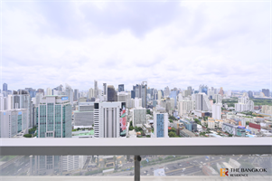 แอททีนี่ เรสซิเดนซ์