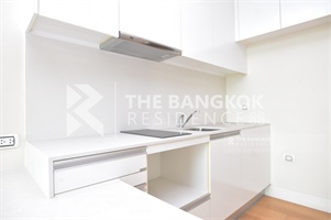 Equinox Phahol-Vipha