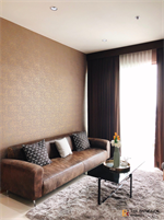 ดิ เอ็มโพริโอ เพลส