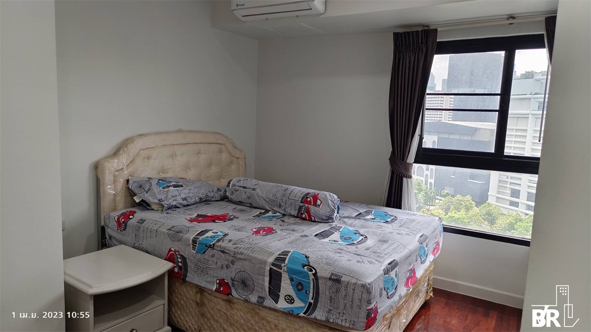 Grand Diamond Condominium