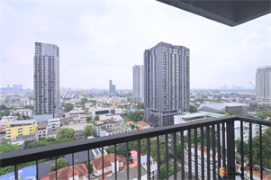 ริธึ่ม สุขุมวิท 44/1