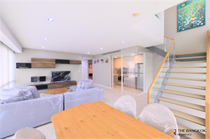 The Room Sukhumvit  21