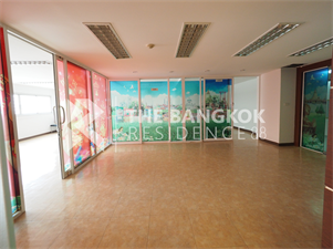 ไอทีเอฟ สีลม พาเลส