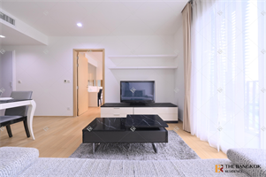 สิริ แอท สุขุมวิท