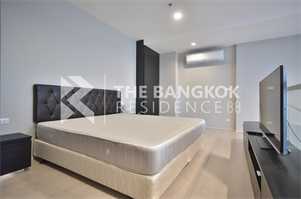 RHYTHM Sukhumvit 44/1