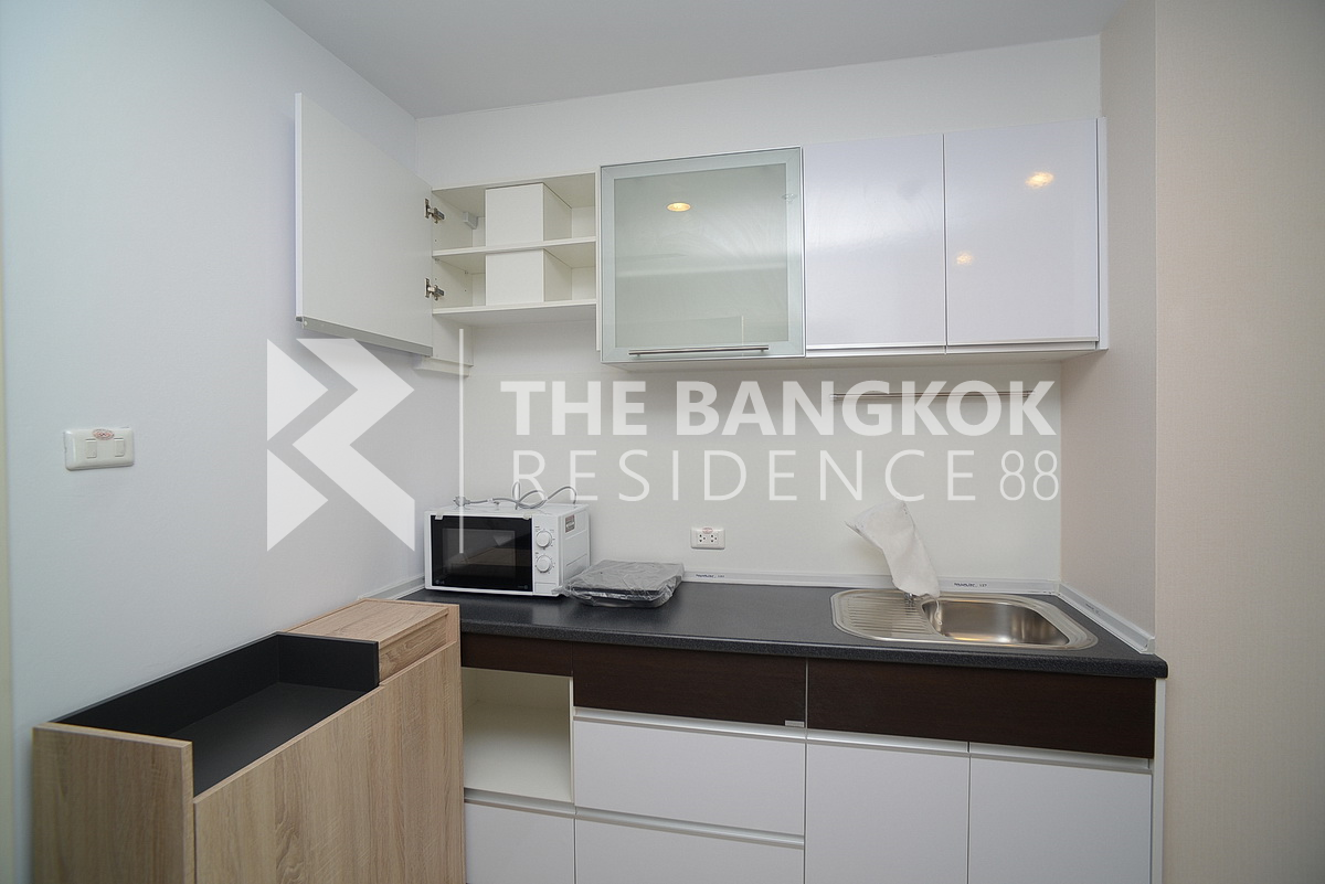 ศุภาลัย ไลท์ สาทร-เจริญราษฎร์