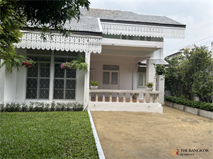 House Ruamruedee