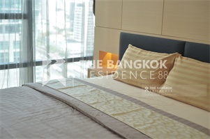 เดอะ แบงค็อค สาทร