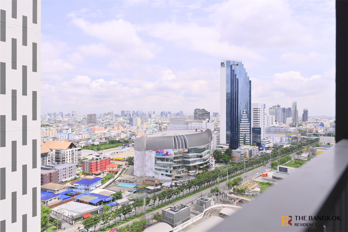 Noble Revolve Ratchada