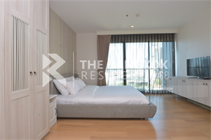 โนเบิล รีเฟลค