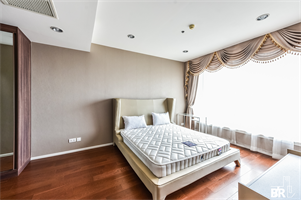 แม่น้ำ เรสซิเดนท์