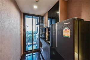 The Line Jatujak-Mochit