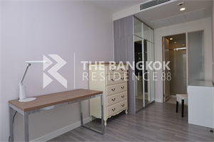 The Room BTS Wongwianyai