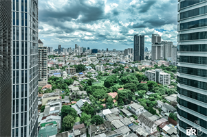 เออร์เบิน สาทร