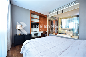 คอนโด ดิ แอดเดรส สุขุมวิท 28