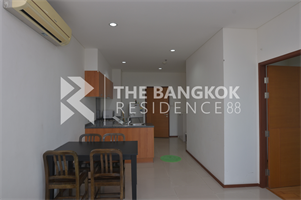 วิลล่า สาทร