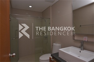 วิลล่า สาทร