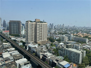 ริธึ่ม สุขุมวิท 44/1