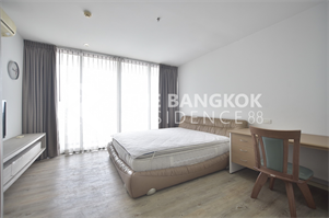 ดิ อิสสระ ลาดพร้าว