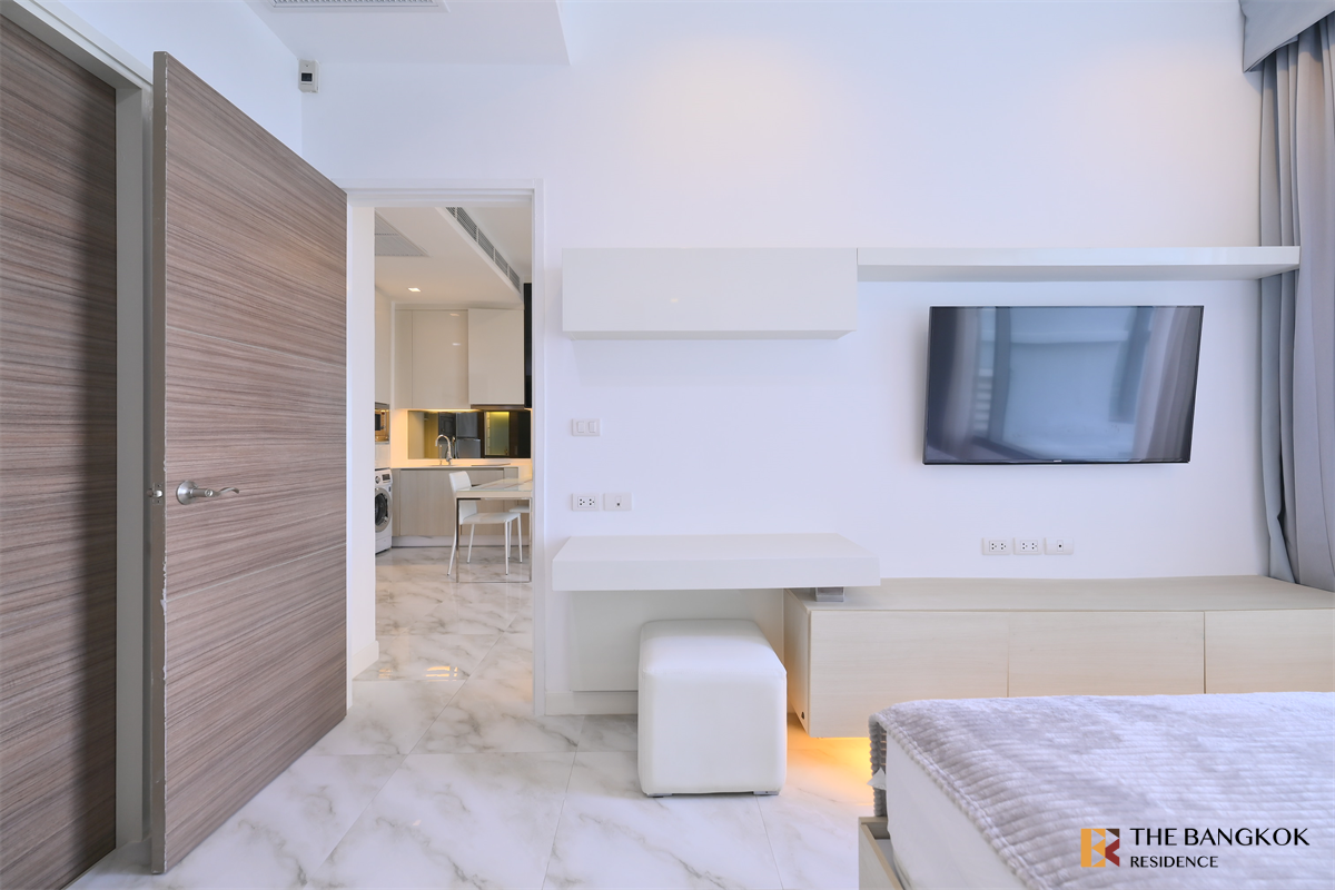 คิว คอนโด อโศก