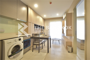 RHYTHM Sukhumvit 36-38