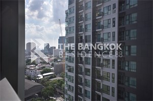 ริธึ่ม สุขุมวิท 36-38