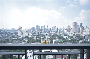 RHYTHM Sukhumvit 36-38